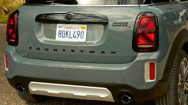سيارة MINI Countryman F60 - تصميم مصد الصدمات الخلفي