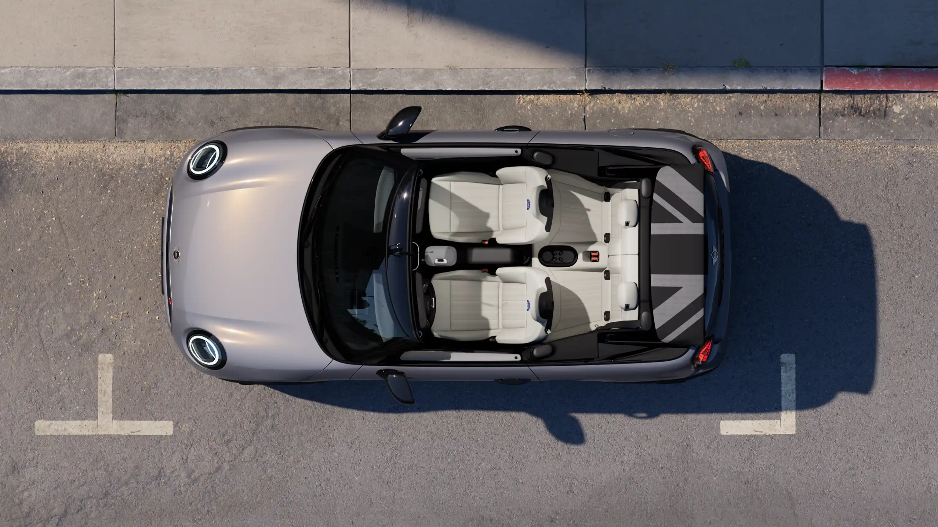 السيارة MINI Cooper Convertible - تجربة القيادة - مساعد ركن السيارة