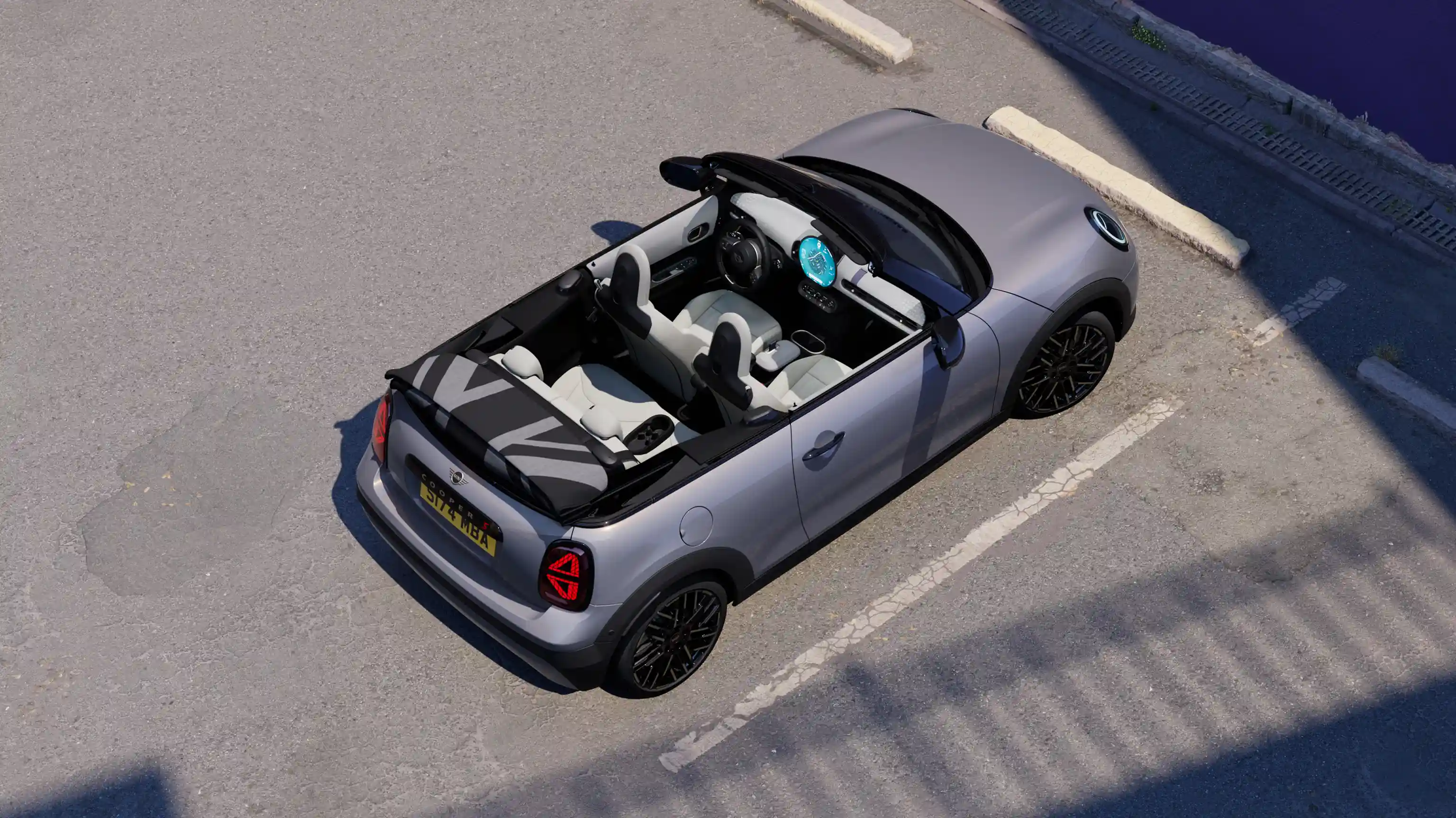 السيارة MINI Cooper Convertible - أبرز سمات التصميم الخارجي - منظر علوي