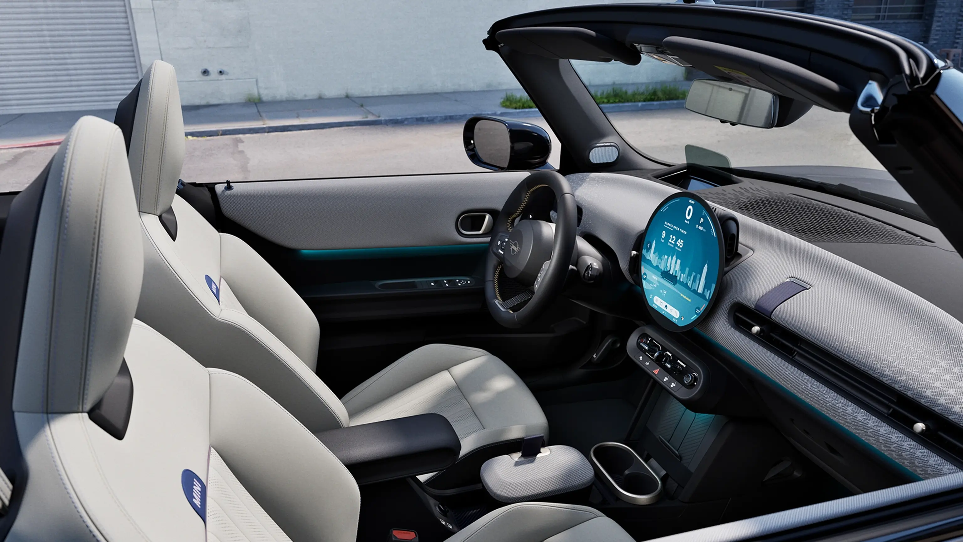 MINI Cooper Convertible - interior - intro video