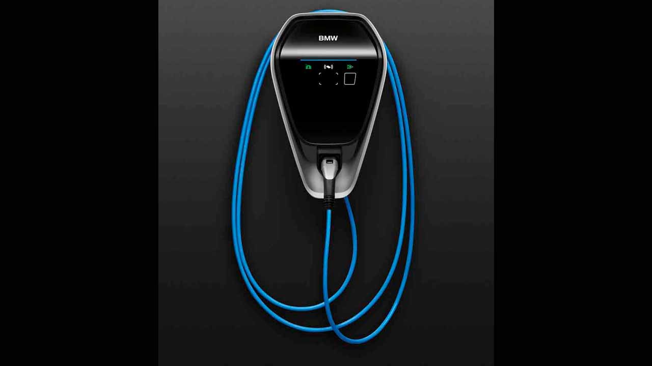 Mini electric clearance wall charger