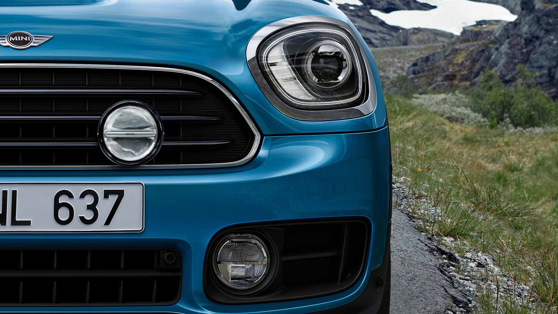 Mini cooper extra front clearance lights