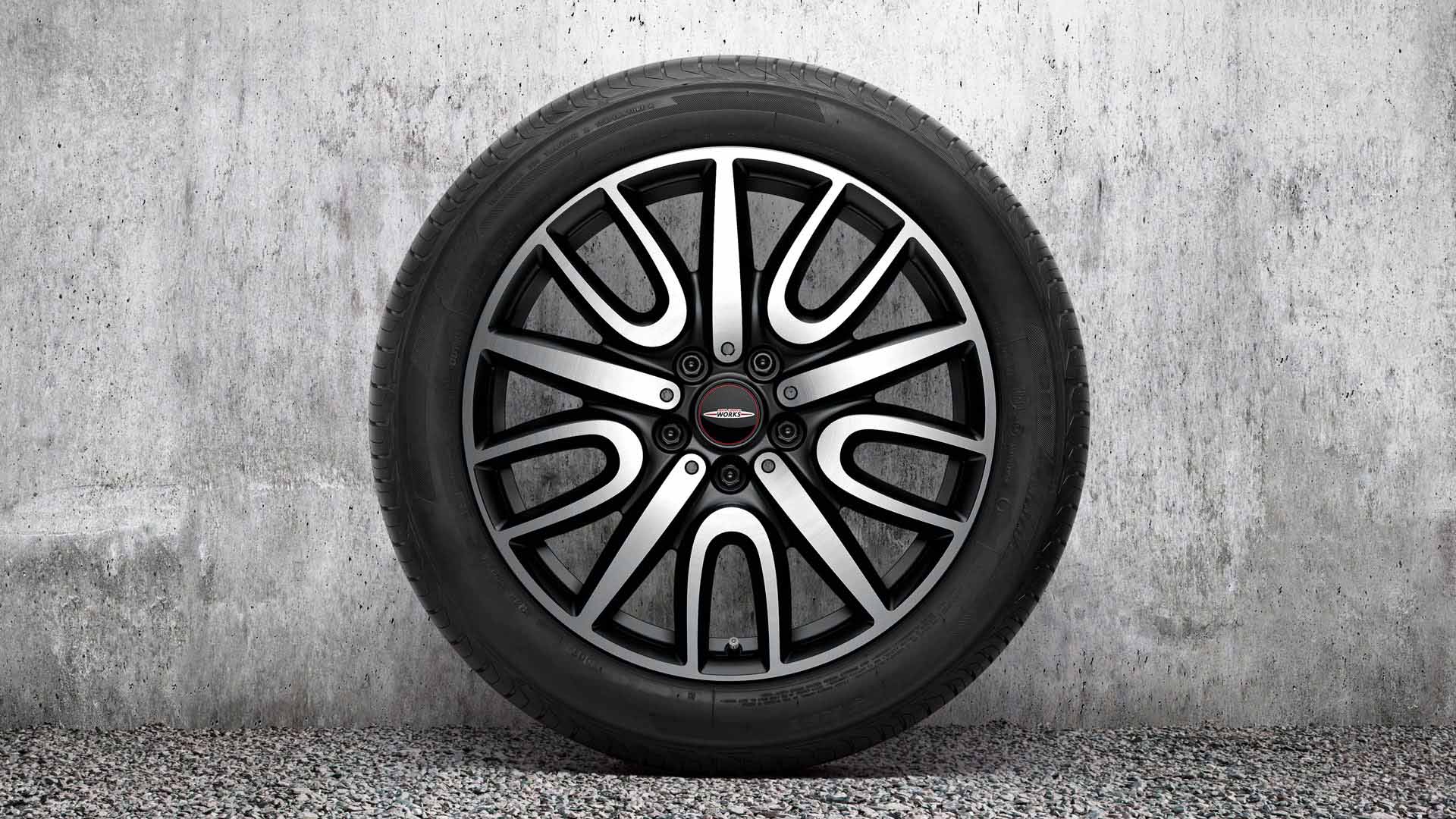 JCW light alloy wheel Thrill Spoke 529 in Bicolour (Night