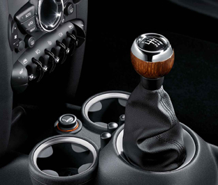 MINI gear lever in fine wood with decorative ring