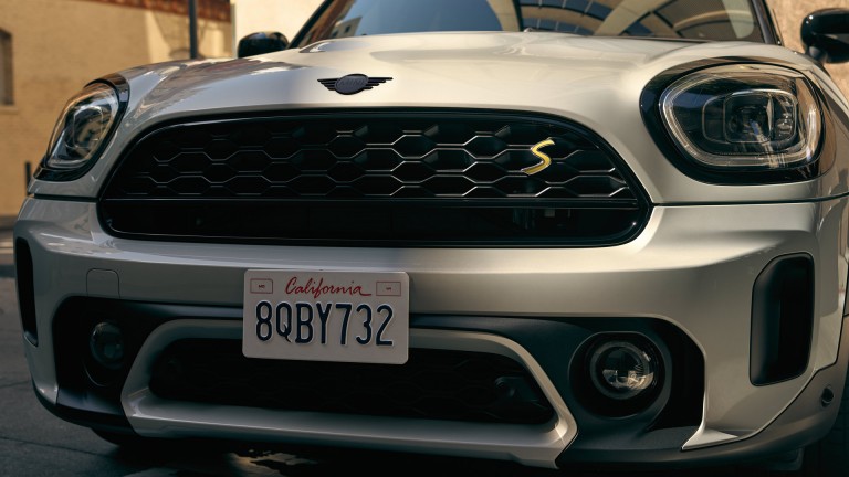 MINI Cooper Hybrid – front grille – bumper